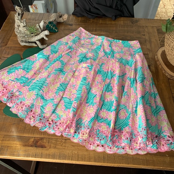 Lilly Pulitzer Dresses & Skirts - Lilly Pulitzer White Label Skirt Flowers Cats